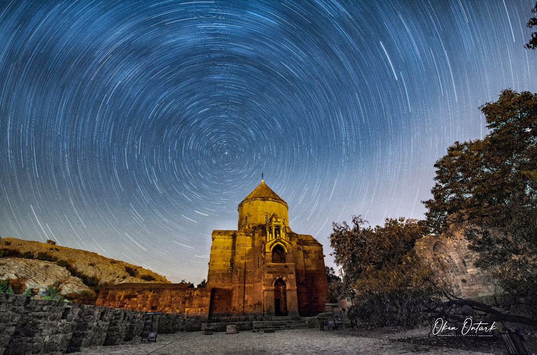 Van’ın Akdamar Adası’nda Gece Pozlaması