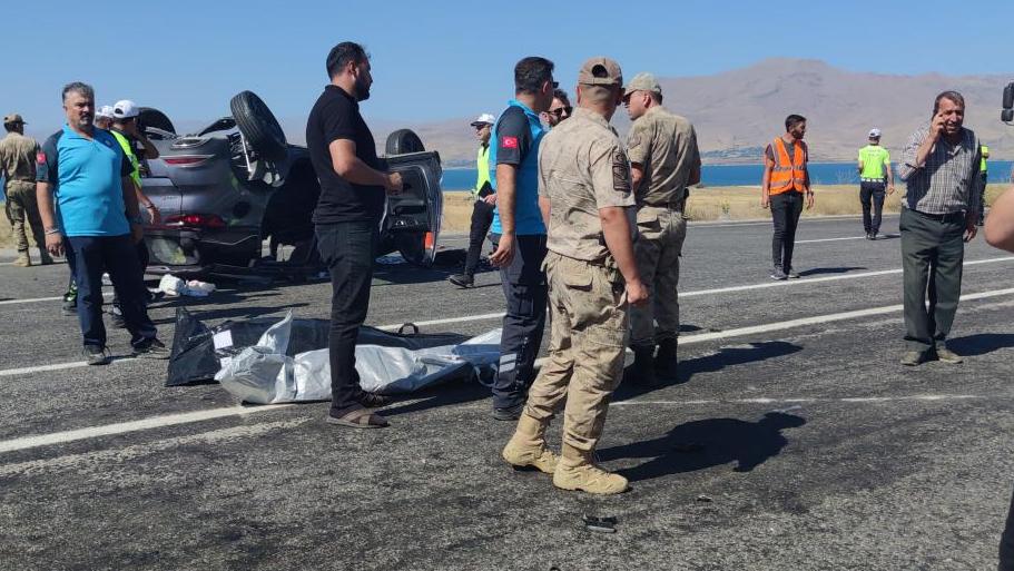 Van’da Feci Kaza! Ölü ve Yaralılar Var