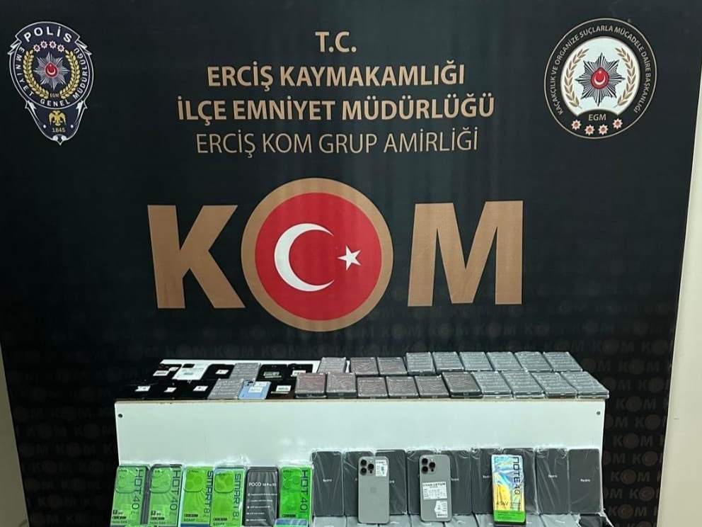 Erciş İlçe Emniyet Müdürlüğü Ekiplerince Yapılan Operasyonda; 3 Şüpheli Yakalanarak Gözaltına Alındı