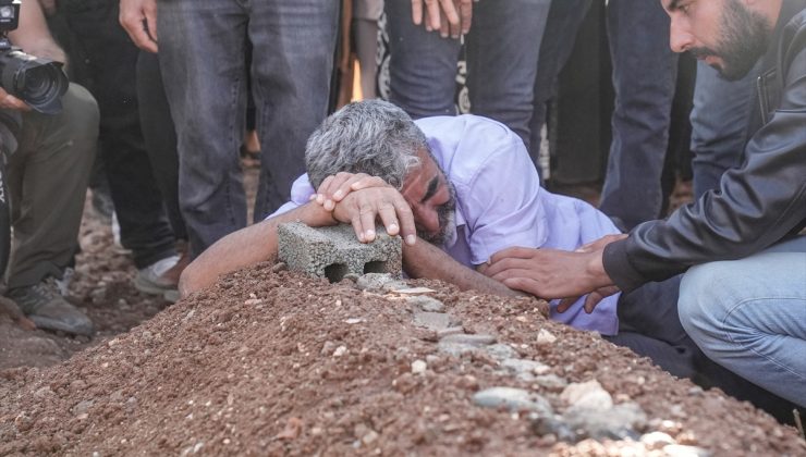 Rojin Kabaiş’in cenazesi, Diyarbakır’da toprağa verildi.