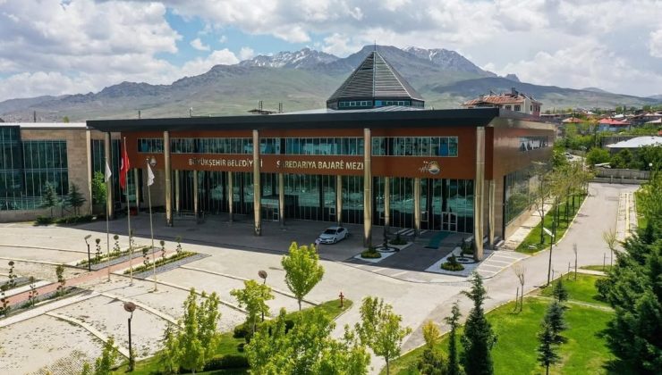 Van’da İş İlanı Krizi: Belediye ve Valilik Karşı Karşıya