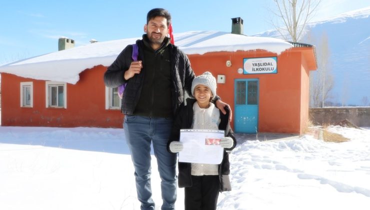 Van’da Mucize Bir Sınıf: Tek Öğrenci, Tek Öğretmen