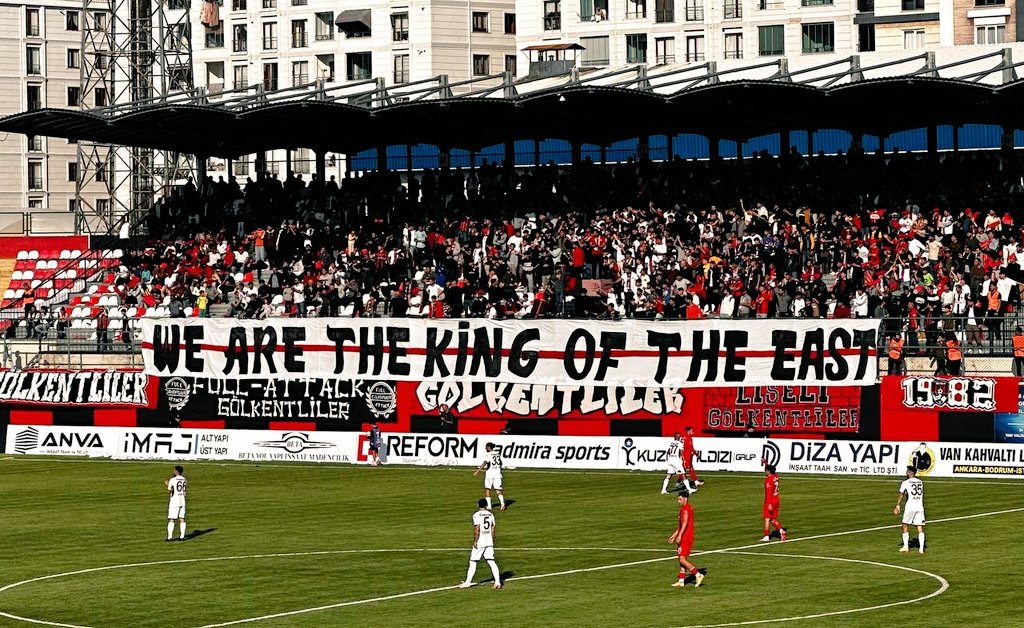 Vanspor FK taraftarlarına kötü haber! Takımlarını Elazığ deplasmanında yalnız bırakacaklar. İşte detaylar…