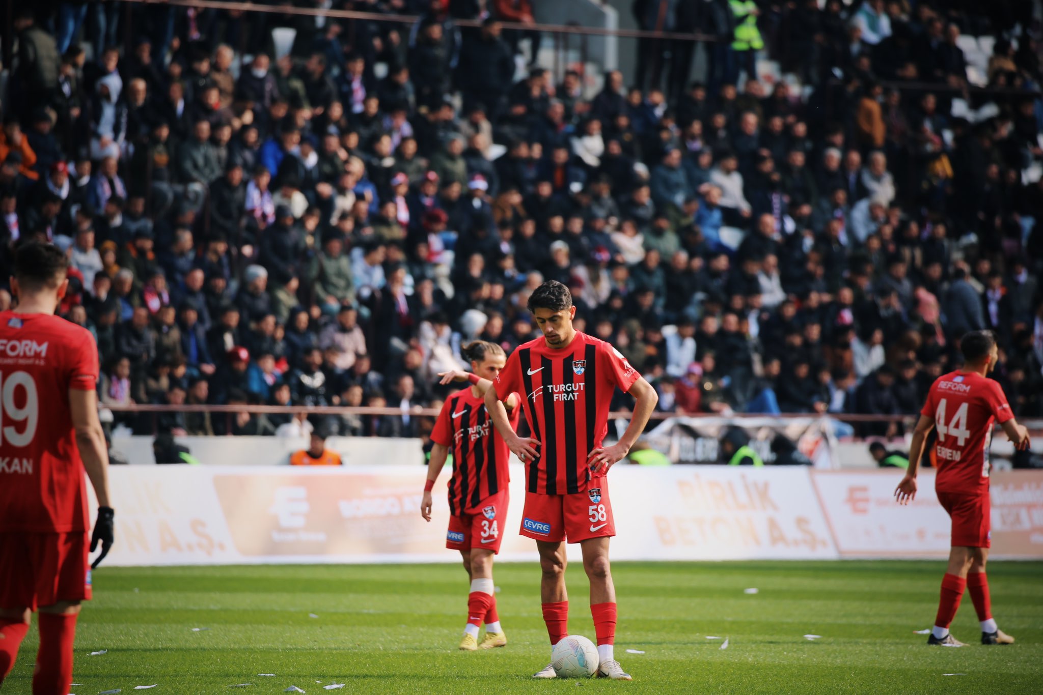 Van Spor FK’ya Ağır Ceza: Bir Maç Seyircisiz ve 217 Bin TL Para Cezası!