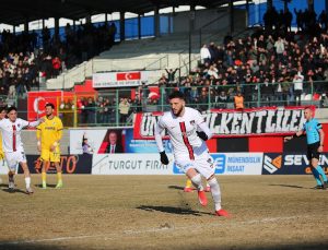 VANSPOR’UN GOL KRALI: OKAN EKEN ZİRVEDE!