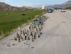 Van Kalesi’nde Çevre Duyarlılığı: Alkol Şişeleri Tarihi Gölgeliyor