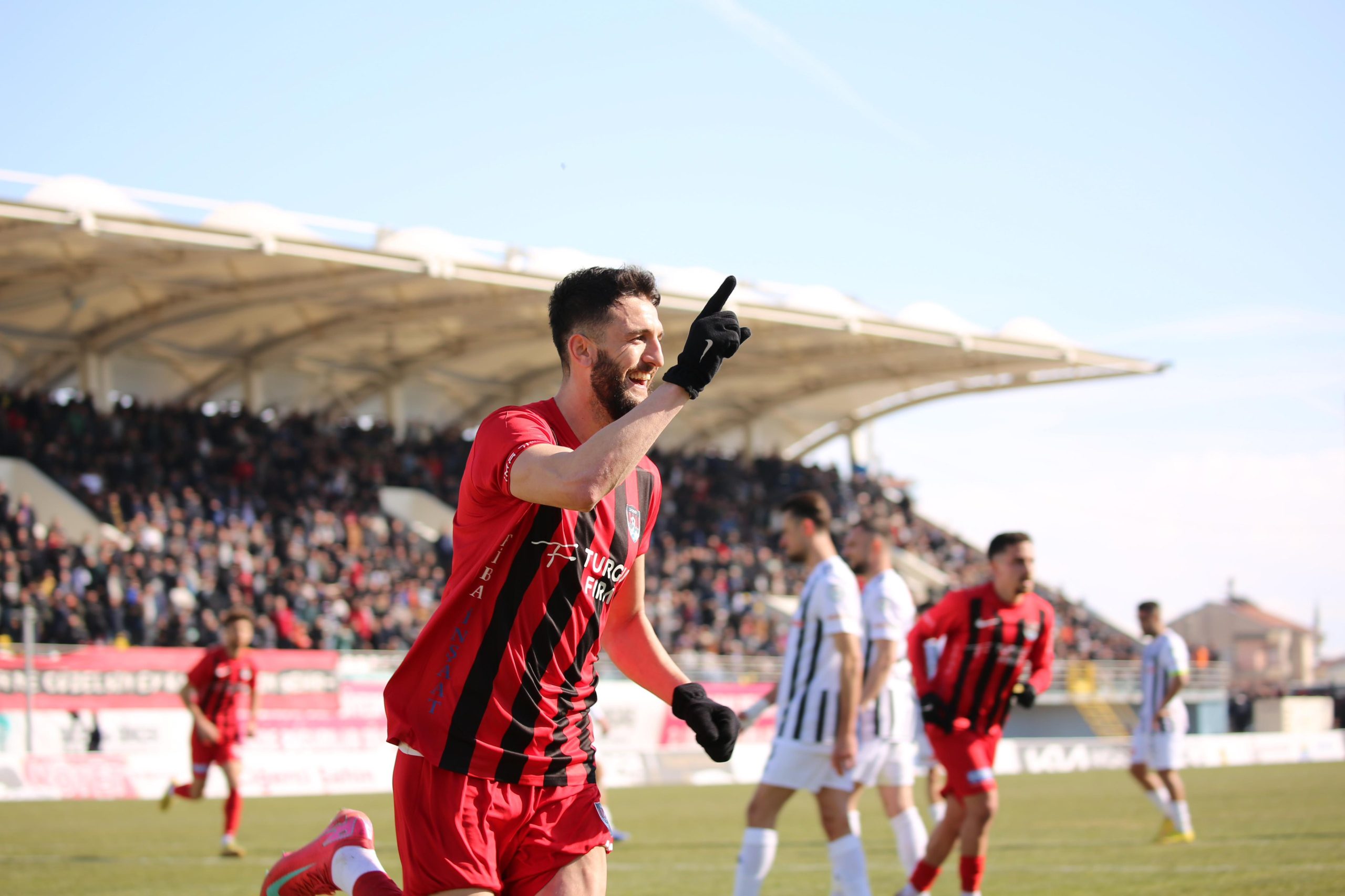 Aksarayspor Seyircisiz Maç Cezası Aldı! Vanspor’a Büyük Avantaj