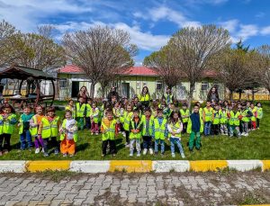 Van Büyükşehir’den Miniklere Uygulamalı Trafik Eğitimi