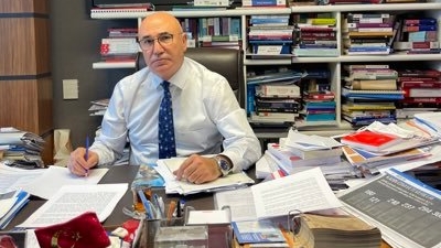 Van’ın Sahipsiz Bırakıldığı İddiası: Tapu Sorunu, Ulaşım Krizi ve Eğitimde Fırsat Eşitsizliği! Mahmut Tanal’dan Sert Eleştiriler