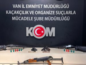 Van’da Silah Kaçakçılığına Darbe: 20 Adrese Eş Zamanlı Operasyon!