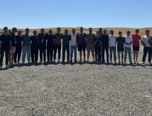 Amedspor Taraftarları Van Girişinde Bekletildi: Maça Destek İçin Geldiler, Geri Dönmek Zorunda Kaldılar