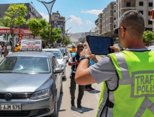 Van’da Rent A Car Denetimi: Kurallara Uymayana Ceza Yağdı!