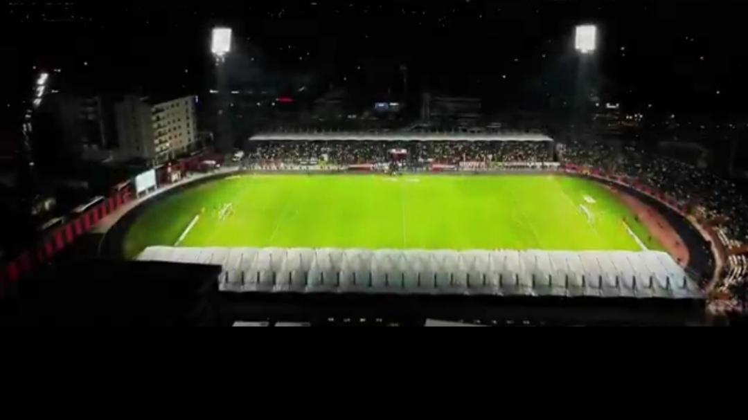 Vanspor’da Yeni Dönem: Stadyum Bakımı, Tesis Devri ve Teknik Direktör Arayışı!