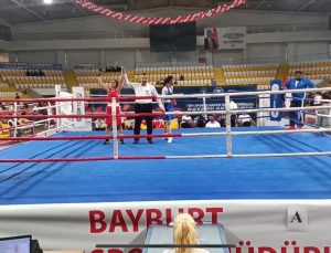 Vanlı Sporcular Türkiye Boks Şampiyonası’nda Madalya Kazandı