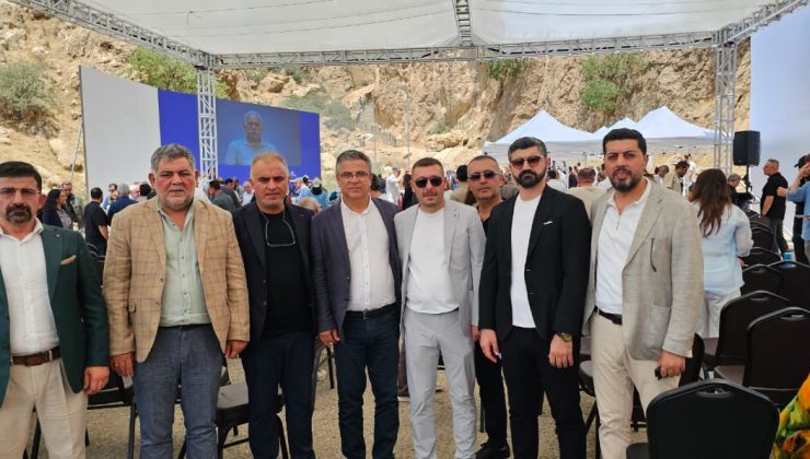 PKK SİLAH BIRAKTI: VAN BAROSU BAŞKANI SİNAN ÖZARAZ TARİHİ AN’A TANIKLIK ETTİ