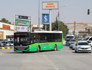 Van Büyükşehir Belediyesi’nin Otobüsleri Yeşile Büründü: Çevre Duyarlılığı İçin Farkındalık Projesi