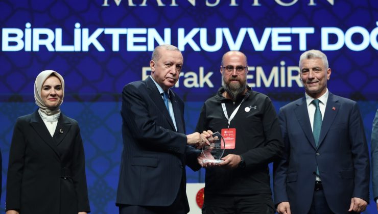 Cumhurbaşkanı Erdoğan’dan Vanlı Sanatçı Burak Demir’e Kooperatifçilik Ödülü