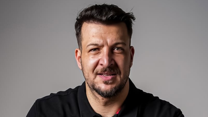 Eski Futbolcu Batuhan Karadeniz ve Merit King Sahibi Fedlan Kılıçaslan Hakkında Kırmızı Bülten Çıkarıldı