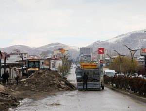 Van’da Sebze Hali Kavşağı Yenileniyor: Trafik Akışı Rahatlayacak