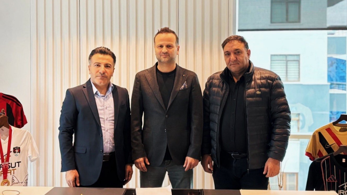 Vanspor Osman Zeki Korkmaz ile Anlaştı | Yeni Teknik Direktör Resmî Olarak Açıklandı