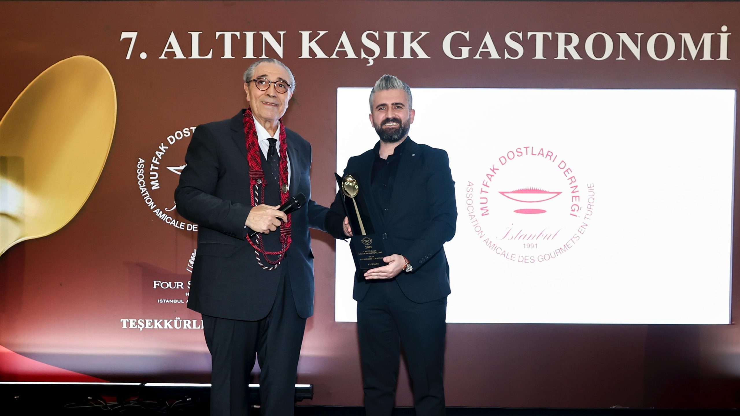 Kuşhane VAN Lokantası’na “Yılın Geleneksel Lokantası” Ödülü