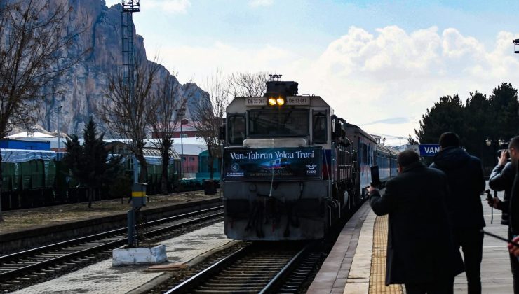 Van’da Ekonomi Alarm Veriyor: Bavul Ticareti Durma Noktasında