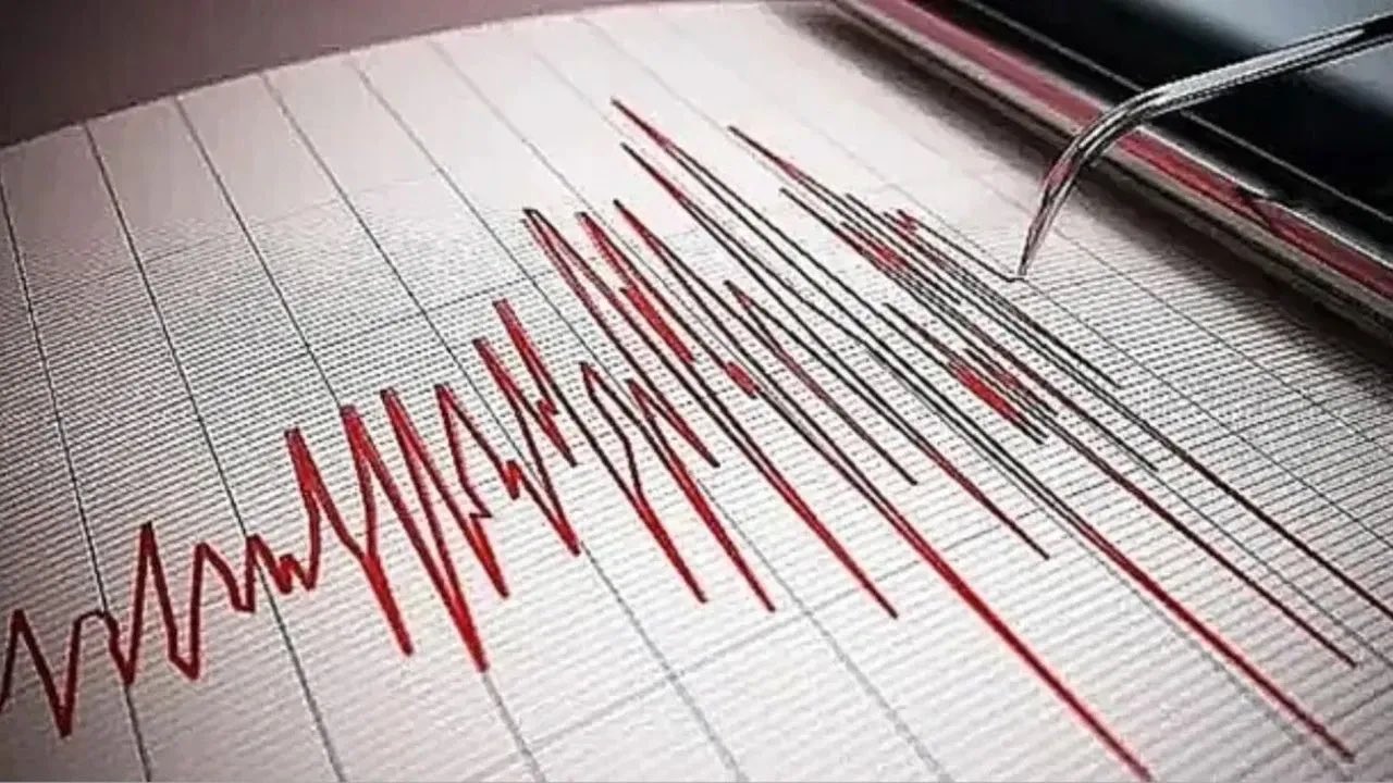 UZMANLARDAN VAN DEPREMİNE İLİŞKİN KRİTİK UYARI: “DAHA BÜYÜĞÜ MÜ GELECEK?”