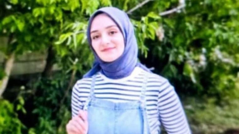 Van YYÜ İlahiyat Fakültesi Öğrencisi Dilşah Dicle Hayatını Kaybetti
