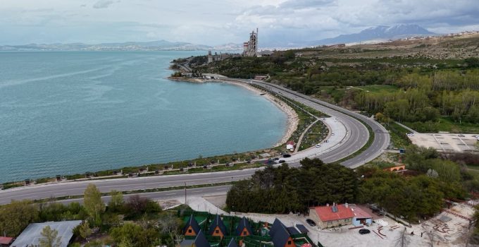 Van Edremit Mesire Alanı Yenilendi: 75 Yeni Barbekü Kuruldu