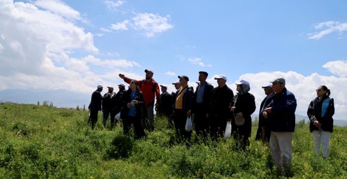 Van’da “Yürüdükçe Hatırlarız” Projesinin İlk Durağı Eski Van Şehri Oldu