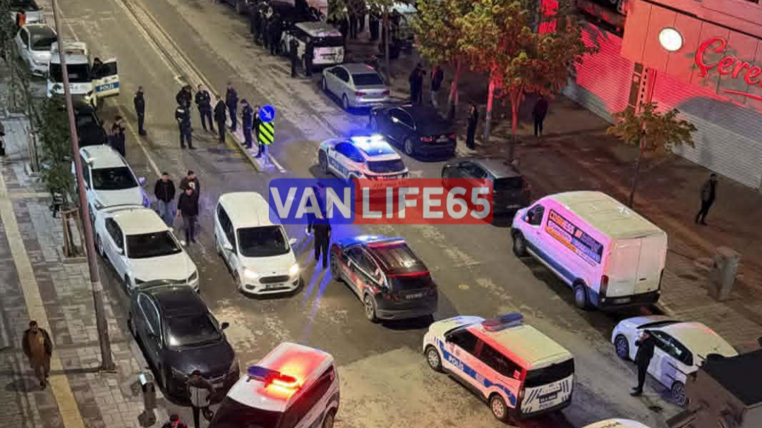 Van’da Gece Hareketliliği: Suvaroğlu Mahallesi’nde Bıçaklanma İddiası